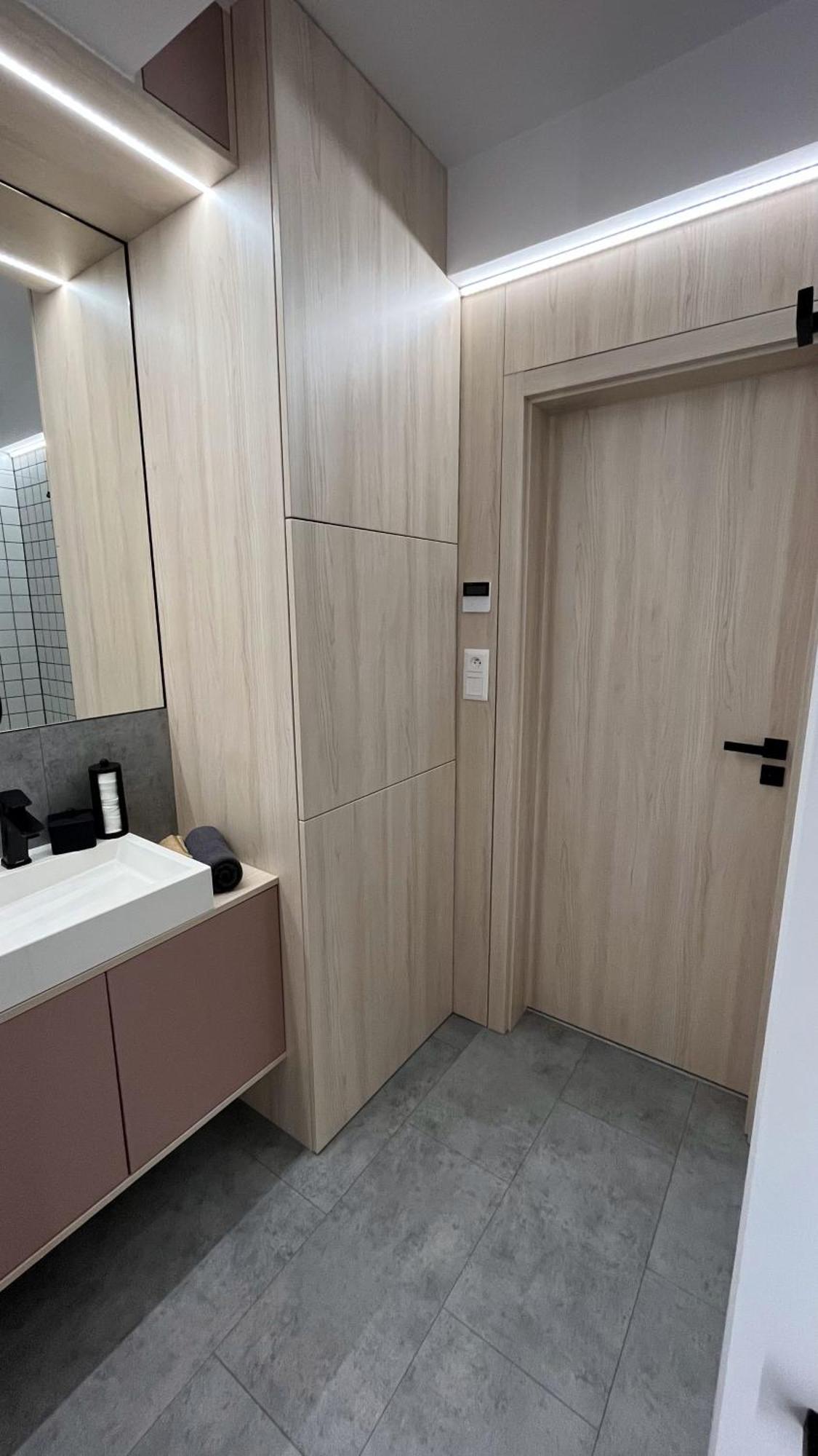 Apartmanhrabovob14 Ruzomberok Esterno foto